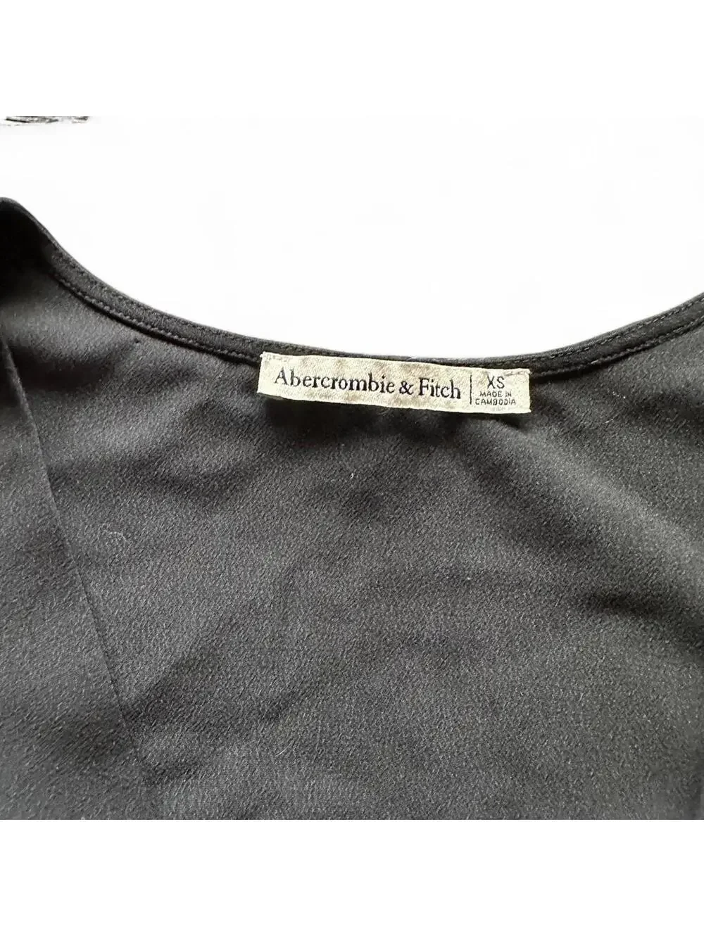 Abercrombie & Fitch Black Long Sleeve Knot Front Top - Size XS